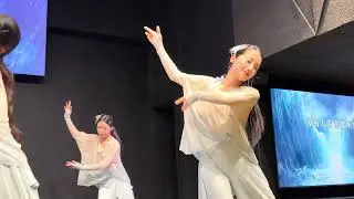 圣诞舞蹈《唱响这时代的呼声》