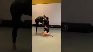 Single x sweep from sit up guard #bjj
