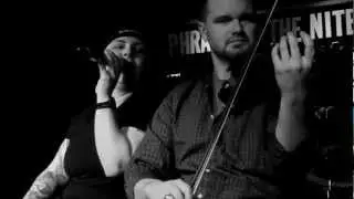 Ashley Hennessy's (WHATS GOING ON - 4 NON BLONDES)