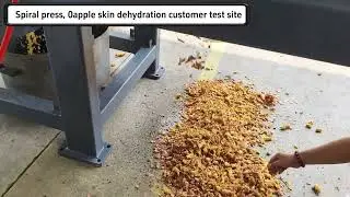 Screw press, apple peel dehydrator, pomace dehydrator, peel press, pomace dehydration equipment