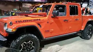 2020 JEEP WRANGLER GLADIATOR RUBICON WALKAROUND 2019 CHICAGO AUTO SHOW PUNK'N METALLIC ORANGE