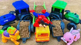 अरे बच्चों ट्रक गाड़ी पर तो मगरमच्छ बैठा है !! Krishna toy 2 