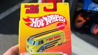 Toy hunt pt.369. Hot wheel hot ones Chase found! Ive completed the ones I want for this set except