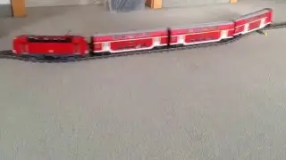 LEGO Regional-Express with Vectron engine on ME-Models R88 curves (push)