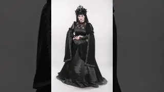 Jana Zen&aacute;hl&iacute;kov&aacute;, Čern&aacute; Kr&aacute;lovna - Dokonalost