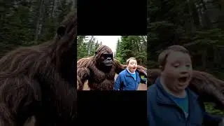 Me & Downzy Trying Sugar For The First Time. #funny #bigfootvlog #bigfoot #bigfooteats #Downz