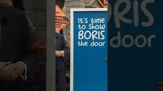 Show Boris the Door: Sir Ed Davey Brought a Physical Door to the Streets of Tiverton with a Message