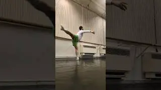 Rond de jambe #BalletMoves #DanceJourney #BalletLife #DanceTutorials #BalletInspiration #DanceWithMe