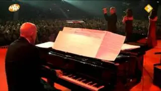 MAX Proms - Tom Parker & The New London Chorale - Unto Us a Child is Born