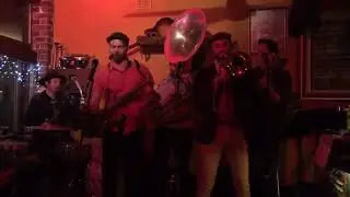 THE GLORIOUS SOUSAPHONICS &ndash; Party Band &ndash; Sydney &ndash; Book from Artist Bookings