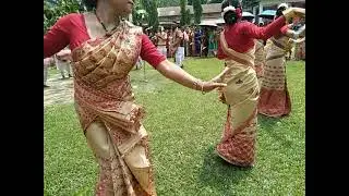 Bihu dance#At college program#girls'college kokrajhar #@rimi creation#2022