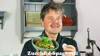 Gesundes und einfaches Zucchini-Spaghetti-Rezept (low carb und vegan)