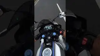 Yamaha R15m riding