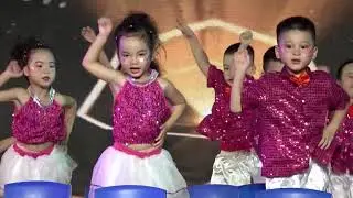 南宁市良庆区平乐幼儿园2025年六一文艺汇演片段摄制：黎老师