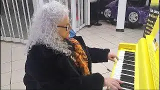 Keele Services M6, after seeing my old college friend-Ang.Wonderful day! Excerpt-Singing in the Rain