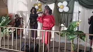 ADORATION ET LOUANGE AK BERTINA GEORGE