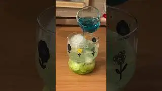 kiwi blueberries 🫐 🥝 soda 🥤 #coolingdrinks #cocktail #colddrinks #refreshingdrinks