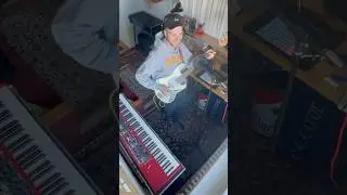 Kleine Live-Loop-Session Link zum Original in der Bio. Ganz viel Liebe an alle die h&ouml;ren &hearts;️
