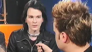 Arska Tiainen, Timo Kotipelto ja Suvi-Anne Siimes keskustelevat musiikkiviennistä vuonna 1998