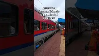 13305 intercity express arrived at parasnath With new branded Lhb red RAC 🥰❣️ #shorts #ytshorts