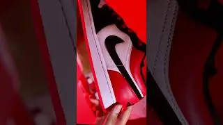 Air Jordan 1 Low SE &laquo;Black Toe&raquo; &mdash; классический стиль уже в продаже! 👟@topsandbottomsusa @nike #шорты