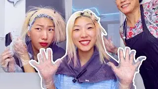 bleaching my hair with my mom & the robbers we faced storytime 😱😩😂