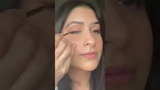 Glitter Eyeliner👌