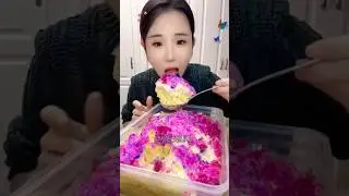 Asmr shaved ice eating #asmr #frezzerfrost