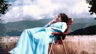 विशाखा सखी सखियन सरदार | Vishakha Sakhi Sakhiyana Sardar (Prem Ras Madira - Shakuntala Ji)