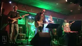 midlife am 26.08.2022 in der hafenbar tegel mit stop dragg'n my heart around