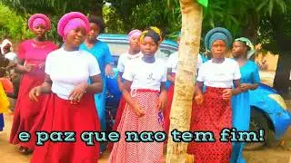 Temos nosso Deus que tá vida 
