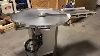 BID ON EQUIPMENT: Item 407932 - 42in BOSCH Rotary Unscrambler Feed Table
