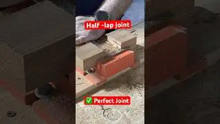 Half Lap Joint in 60 Seconds! (Satisfying Woodworking) #woodworking #diy #joints