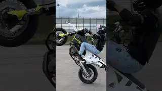 Husqvarna 701 на заднем колесе 🫣 какой мотоцикл взять следующий? #стантдаша