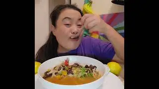 แกงเห็ดใส่ชะอม