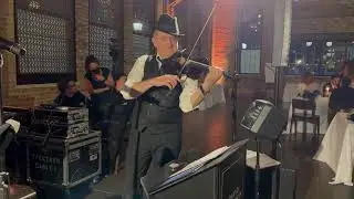 Strolling Jewish Violinist | Chicago Wedding Band | Chicago Wedding Bands | Chicago Wedding Music