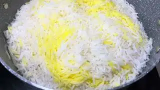  زیر برنجی ماهی دودی ( هادوک ) همراه با خورشت فسنجان خوشمزه 