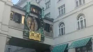 Анкерные часы в Вене (Ankeruhr Vienna Clock)