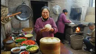 Old-School Chinese Pork Jelly Baos &mdash; A Forgotten Village Recipe That Melts in Your Mouth