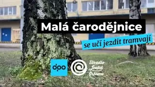 Malá čarodějnice se učí jezdit tramvají