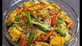 Ginisang Togue with Tofu and Pork