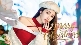台湾美女から「メリークリスマス」／SIRUI 20mm  Autofocus Anamorphic Lens