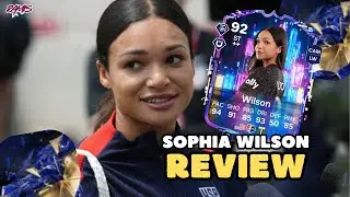 ES UNA LOCURA DE CARTA | SOPHIA WILSON FLASHBACK 92 FC 26 REVIEW | ¿VALE LA PENA?