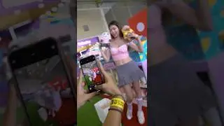 gozando a full en la comic con Miniso #fashion #anime #asia #real #happy #moda #fanta