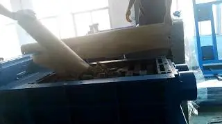 So thick roll paper core we can shredding and crushing,easy and gentle, if you need welcome contact