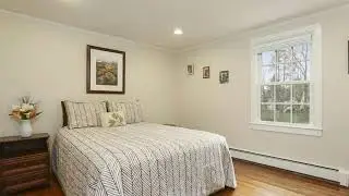 New England Charm