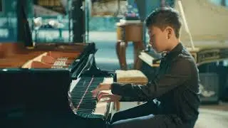 Tokarski: Two Robots - Machine Toccata - Kuan Tsai