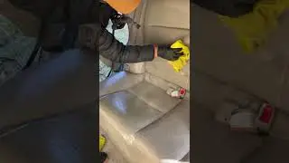 Dirty Car Interior Deep Clean! 😵💦  Satisfying Detailing #DeepCleaning#ilingInteriorDeta#DirtyToClean