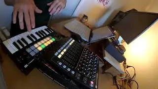 Launch Control XL & Launch Key, Live Psytrance Jam - Spoonhead performs 'Dream Space' by 'Spuzzle'