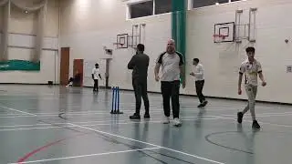 Lutonian Crystal Sports Indoor Cricket League, Denbigh High school. Naeem Hawks beat Luton Strikers.